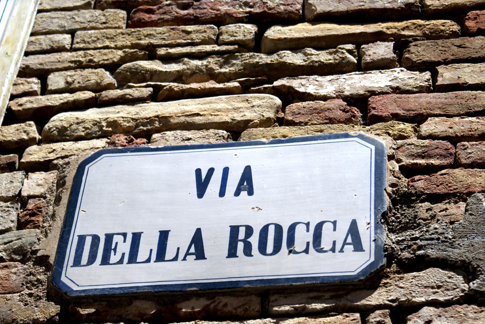 Via della Rocca